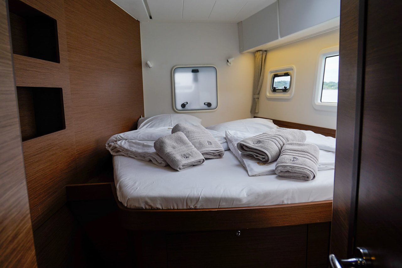 VESPER - image 26