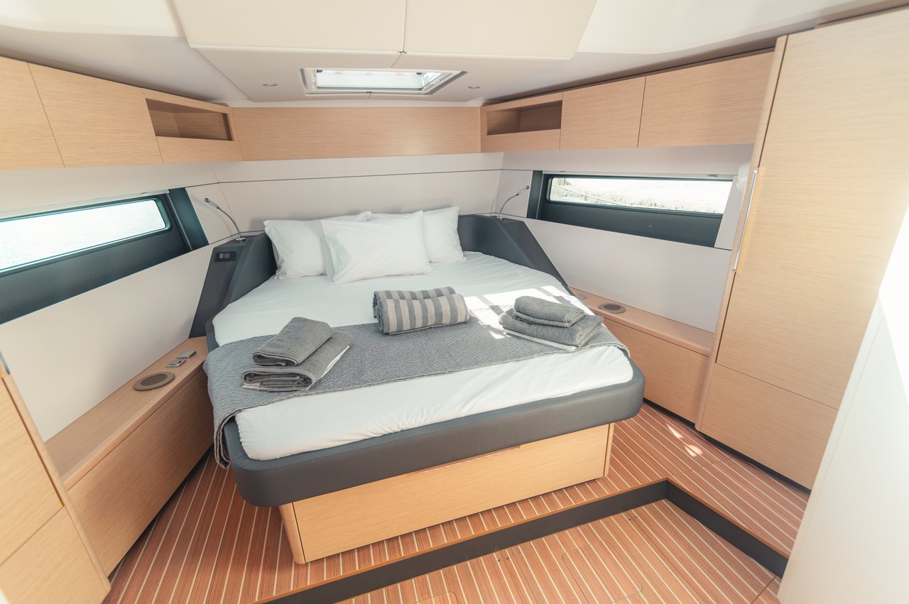 SEA EMERALD - image 29