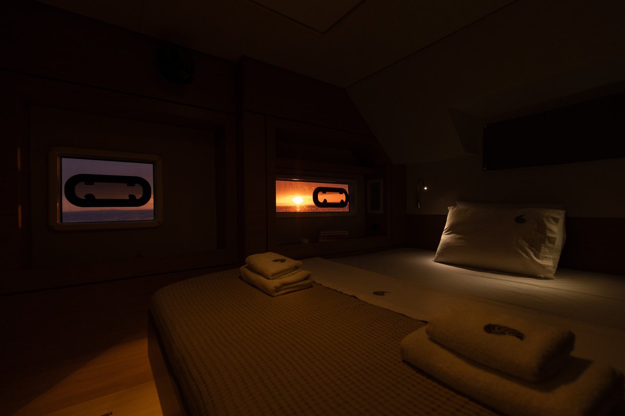 ZIZI II - image 32