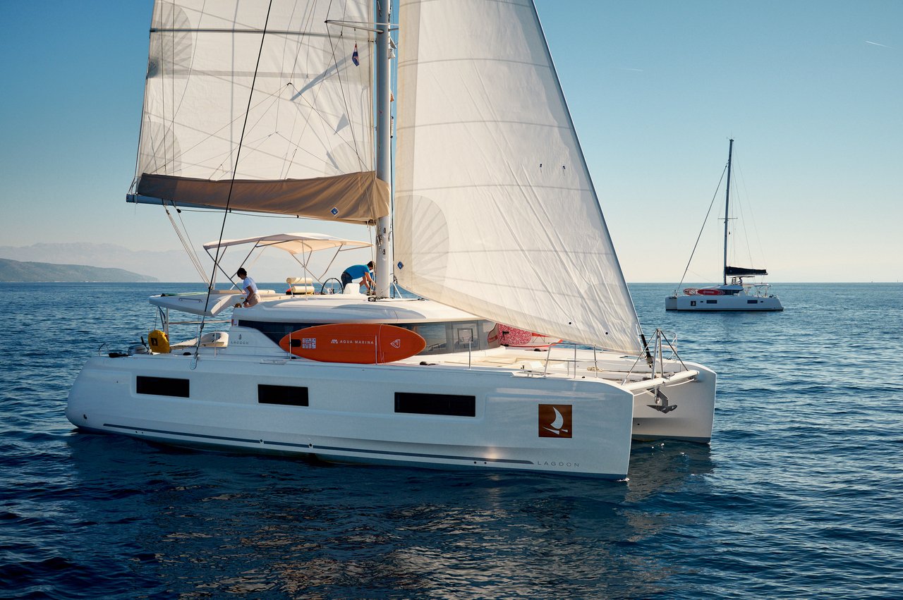 VOYAGE - image 27