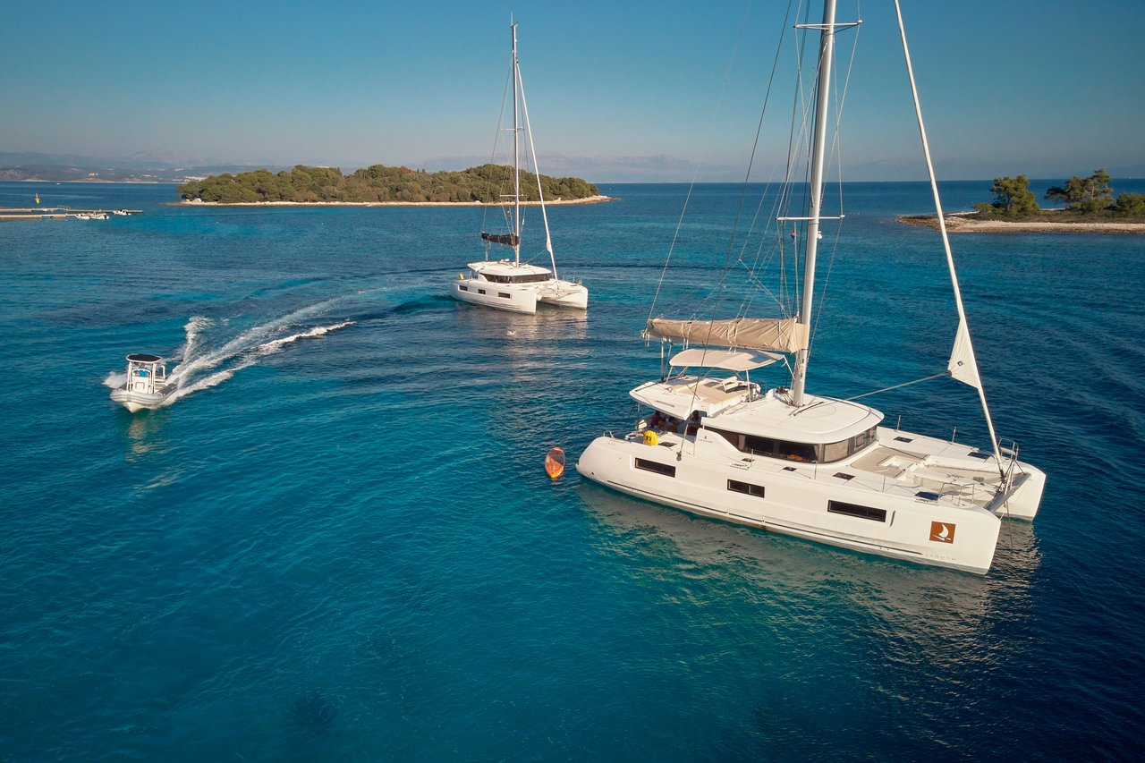 VOYAGE - image 32
