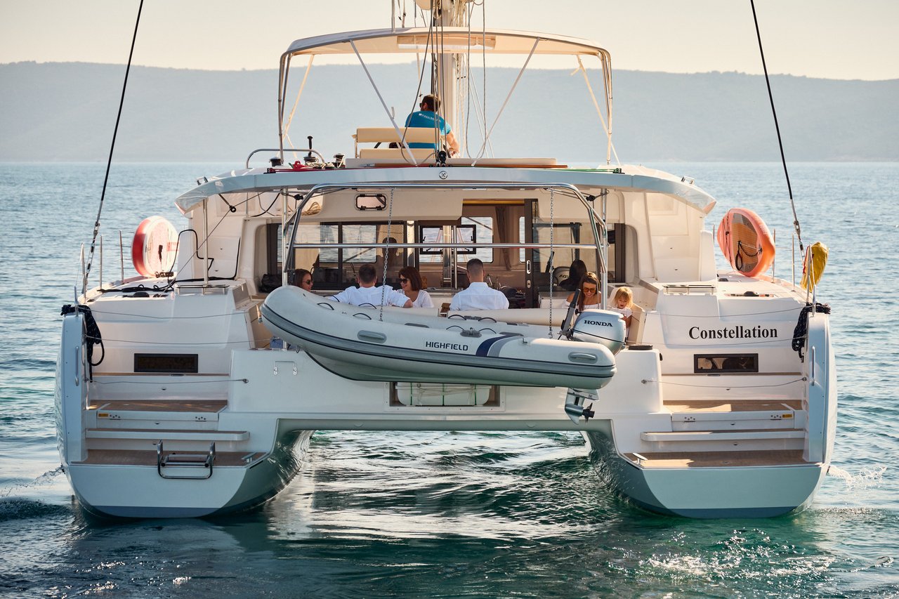 VOYAGE - image 25