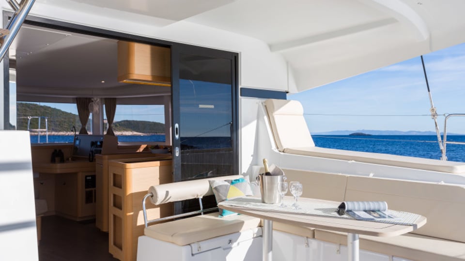 BARNEY - Australian Superyachts