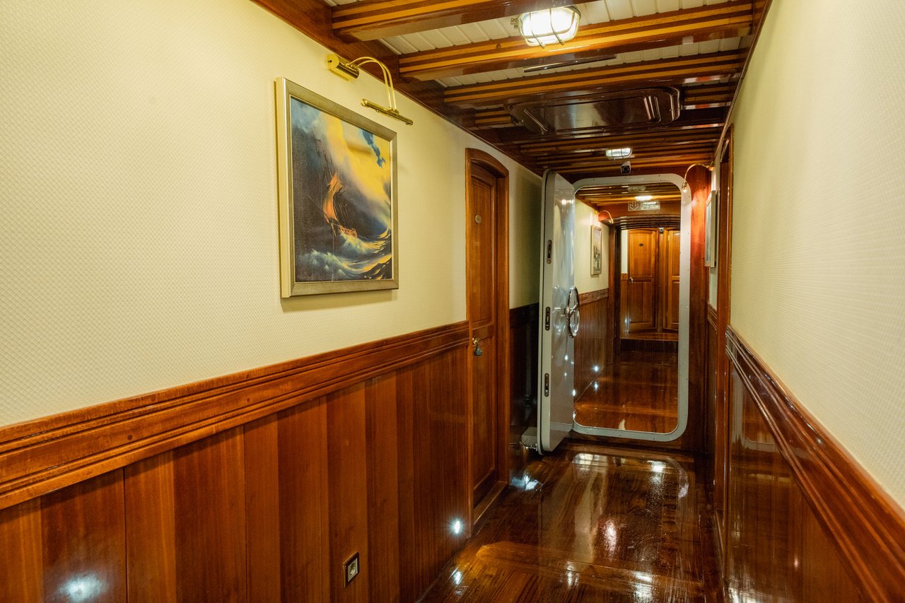 ADMIRAL - image 29