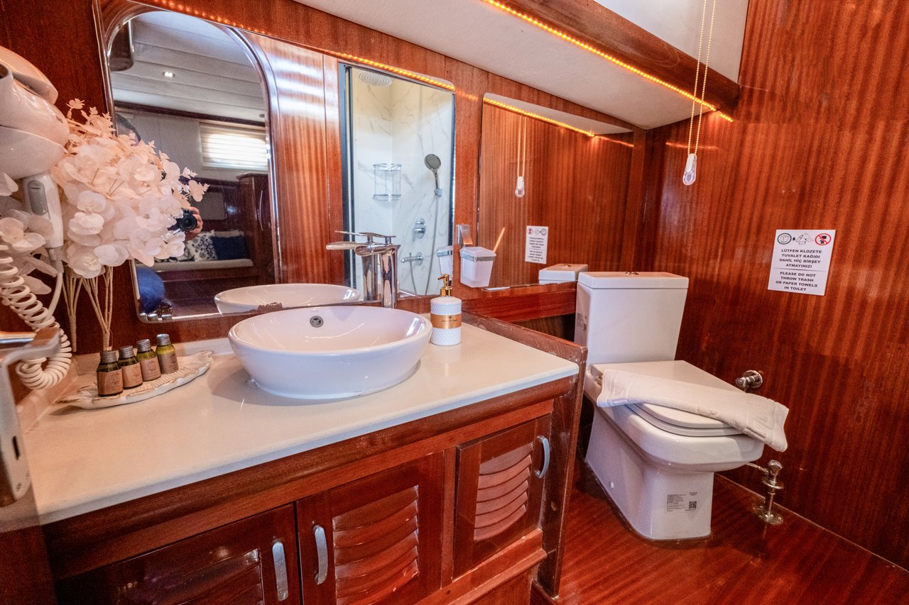 LUCE DEL MARE - image 33