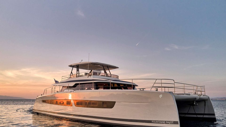 ALENA yacht photo