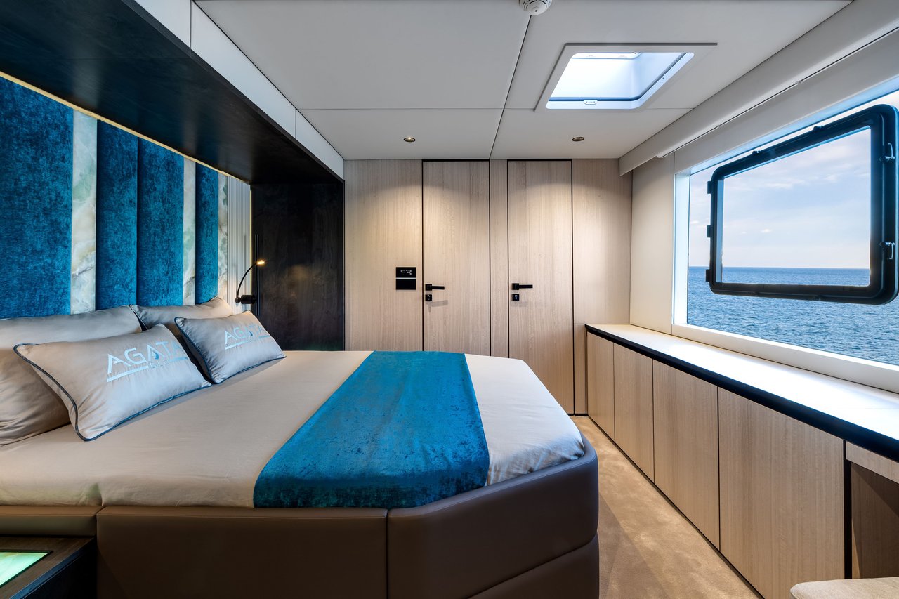 AGATA BLU - image 27