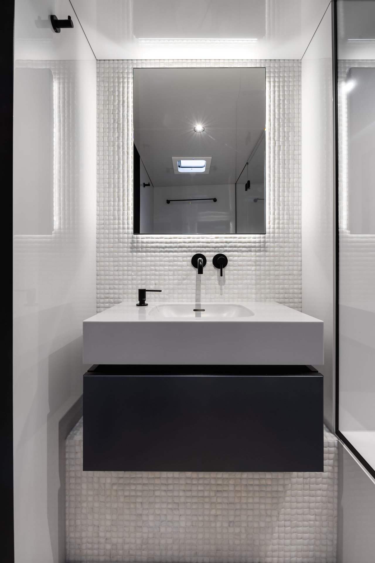 AGATA BLU - image 29