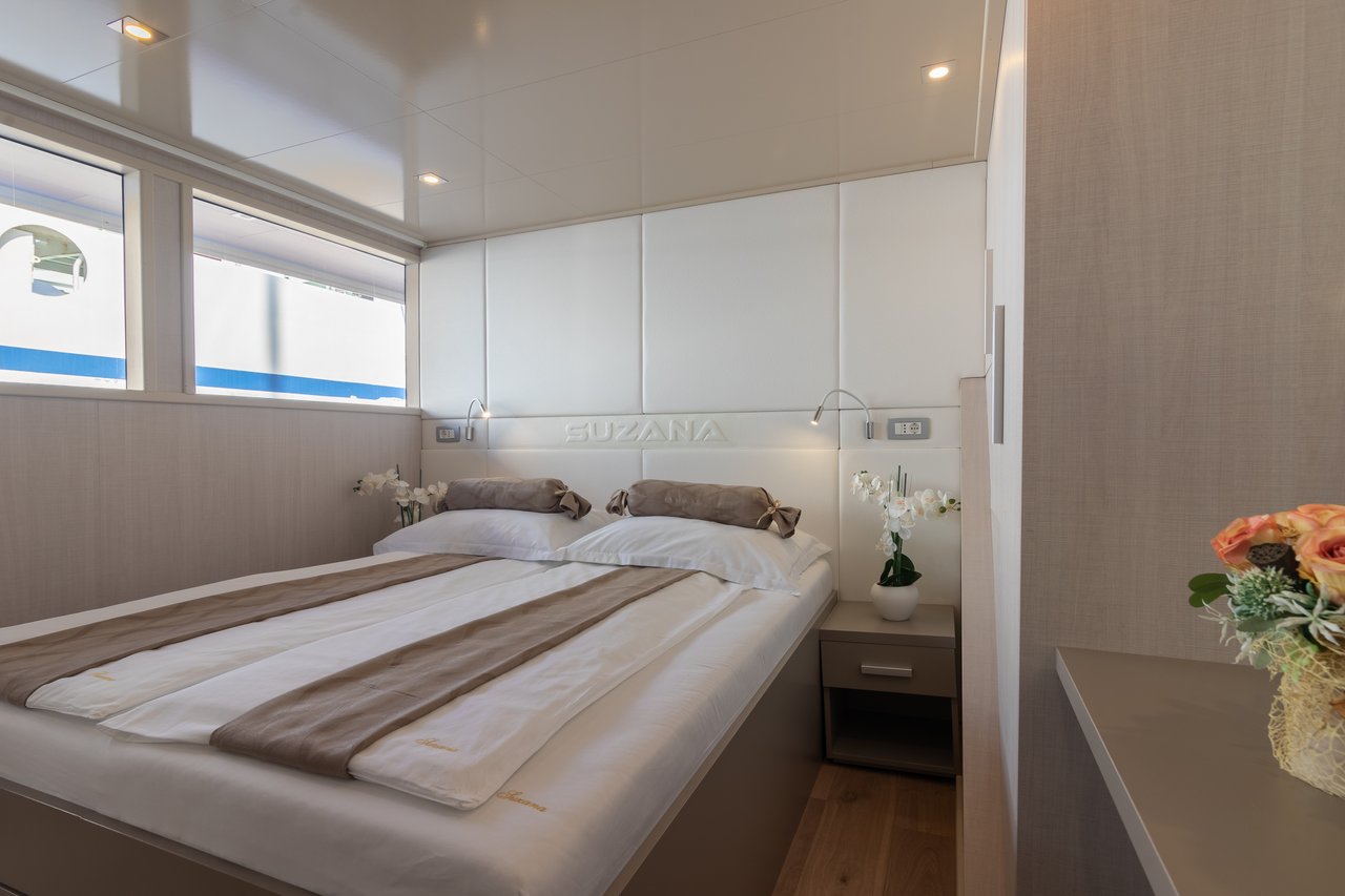 SUZANA - image 51