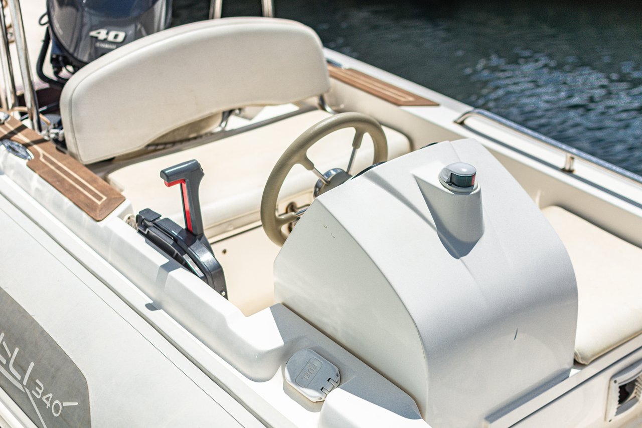 NUMARINE 78 FLYBRIDGE - image 26