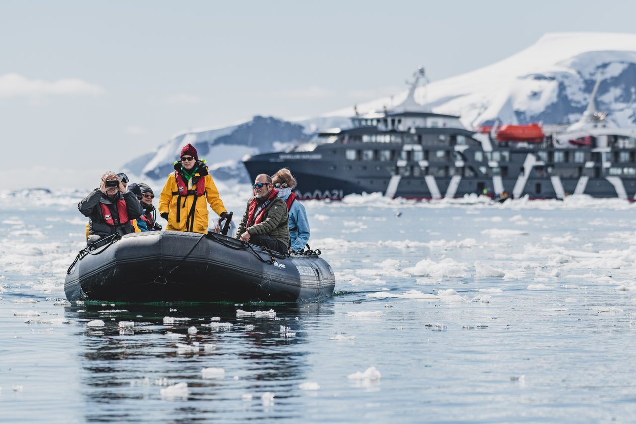 MAGELLAN EXPLORER - image 56