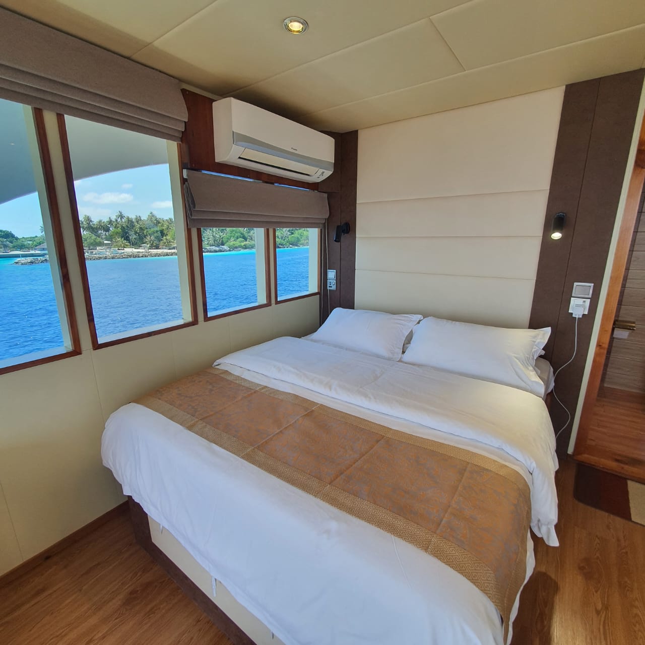 N7 YACHT - image 25