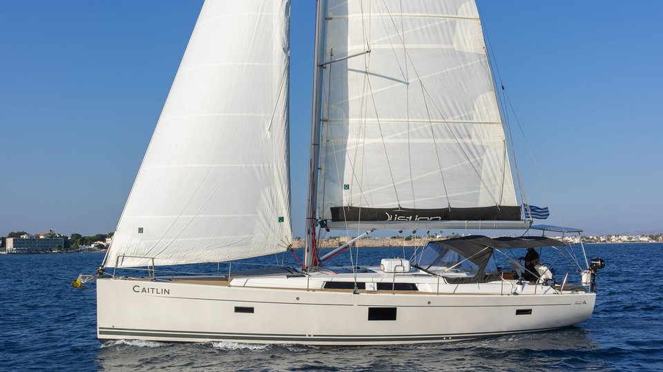 CAITLIN OF LORNE yacht photo