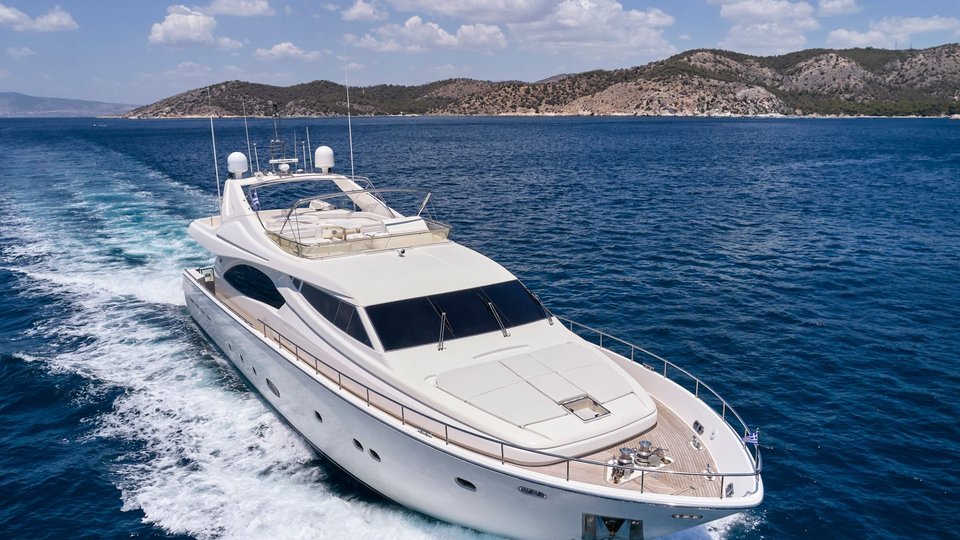 ESTIA ORION yacht photo