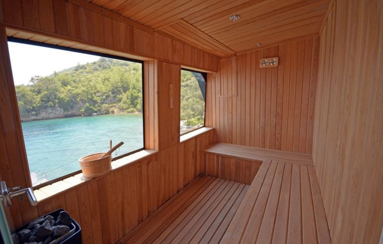 OCEAN BREEZE - image 25