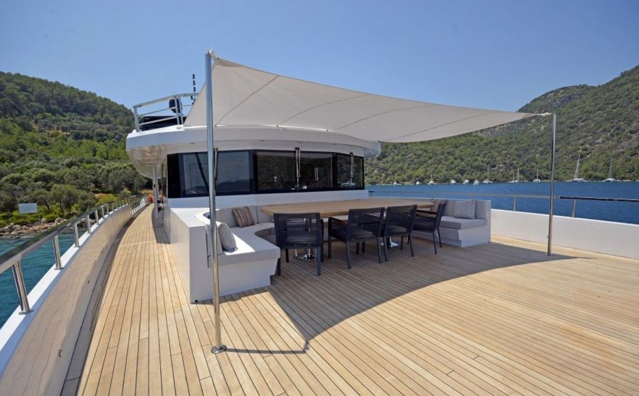 OCEAN BREEZE - image 8