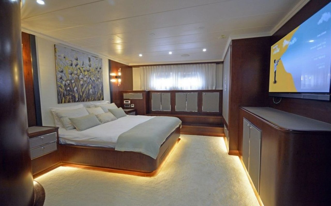 OCEAN BREEZE - image 33
