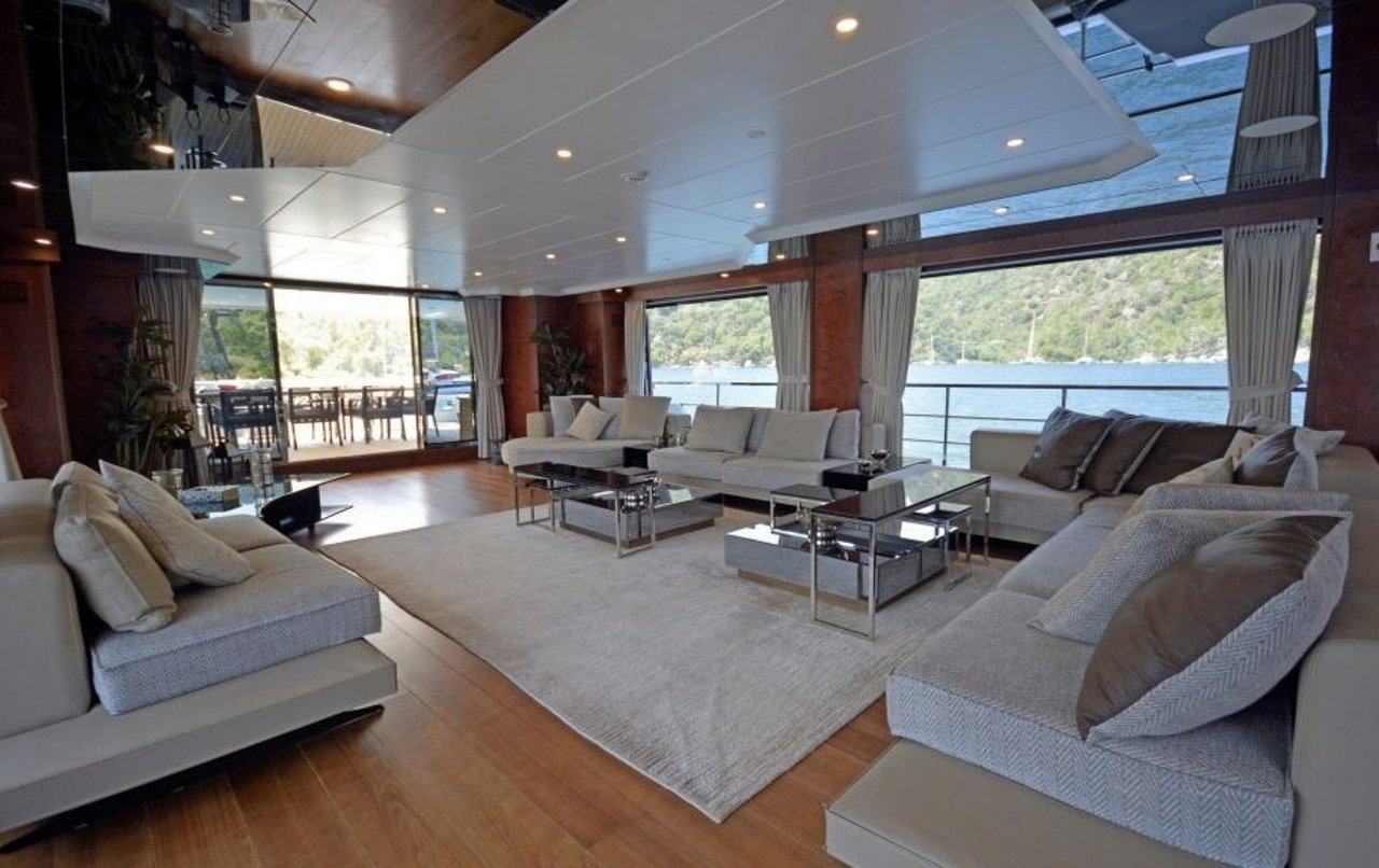 OCEAN BREEZE - image 20