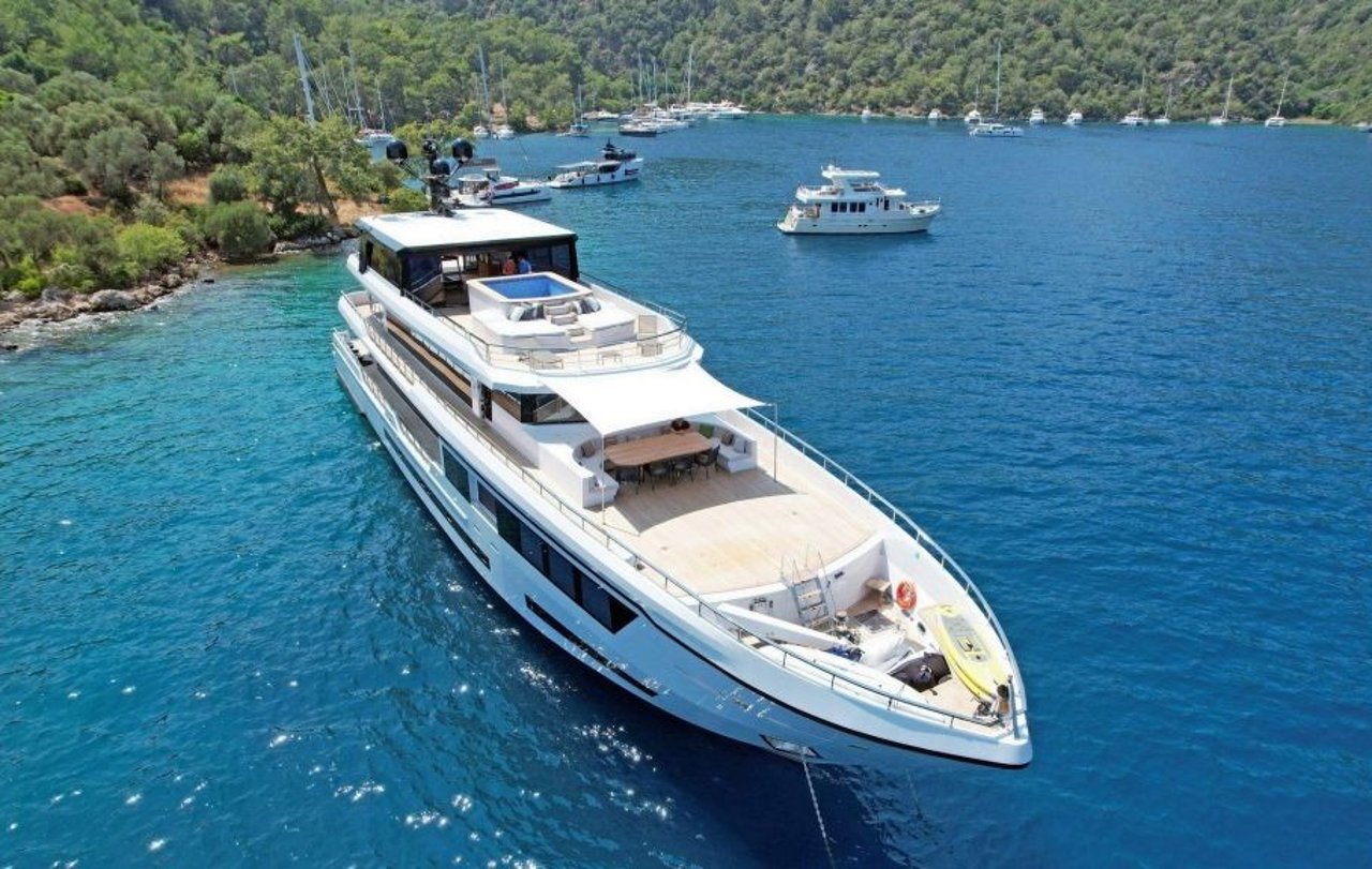 OCEAN BREEZE - image 4