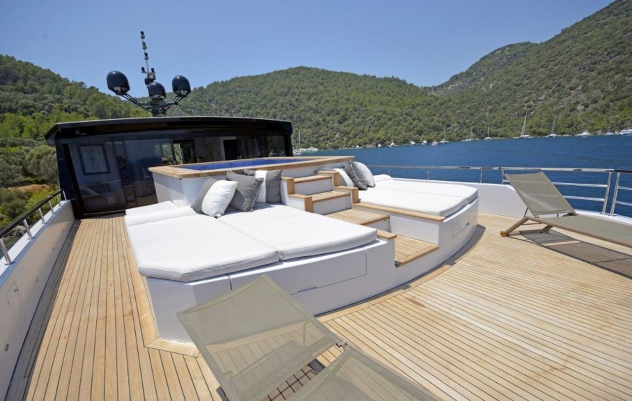 OCEAN BREEZE - image 10
