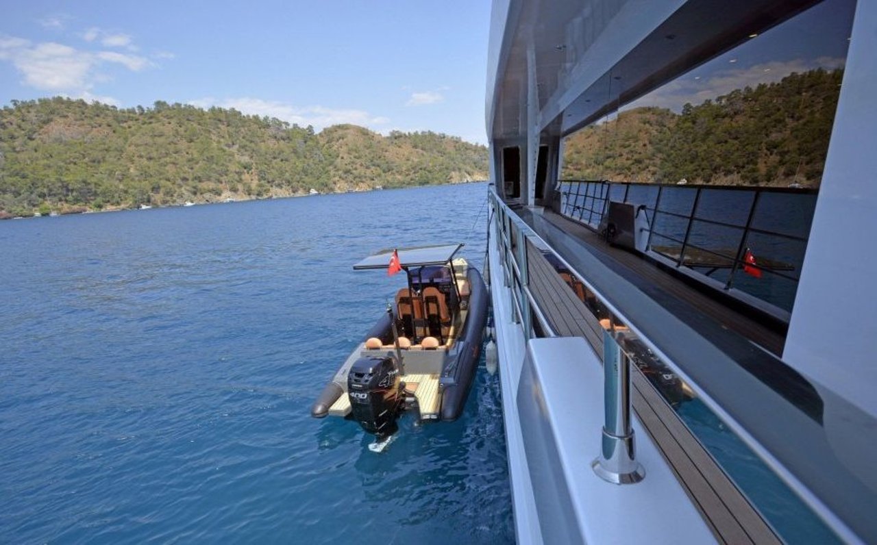 OCEAN BREEZE - image 18