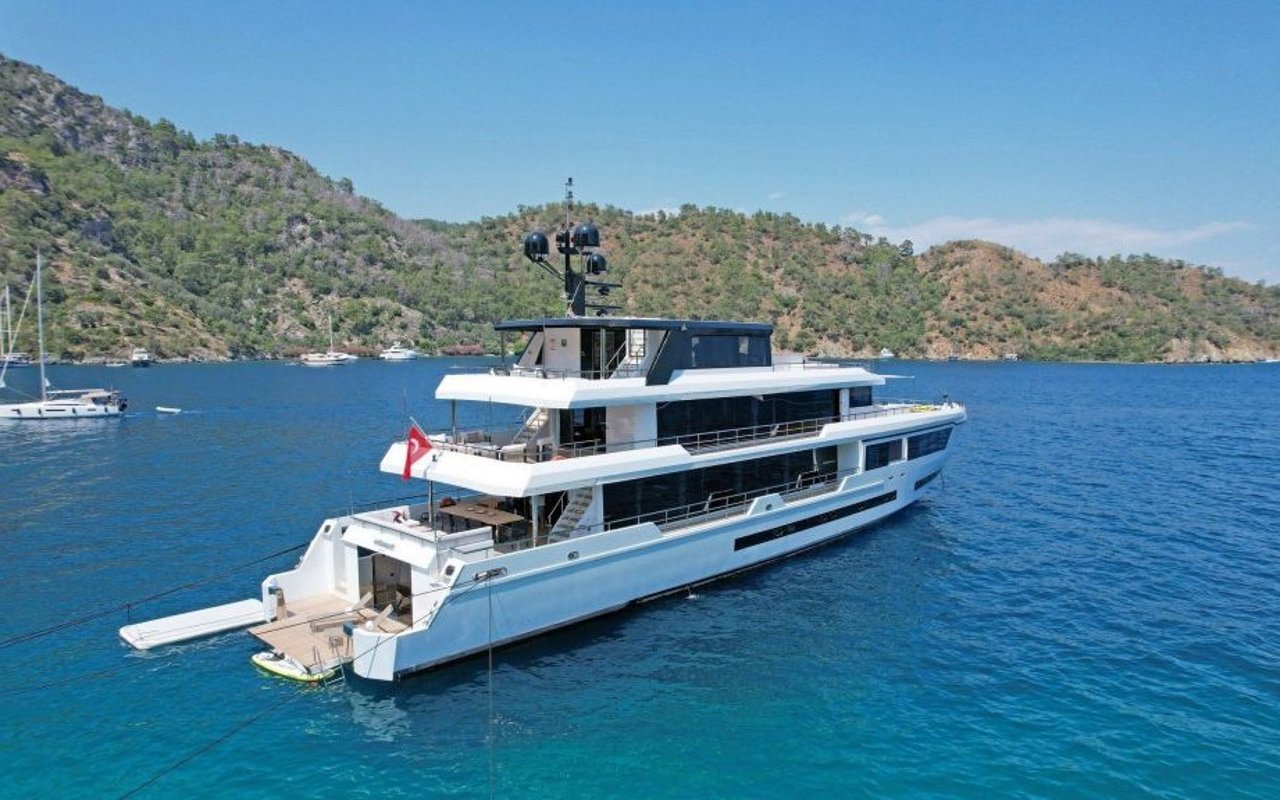 OCEAN BREEZE - image 3