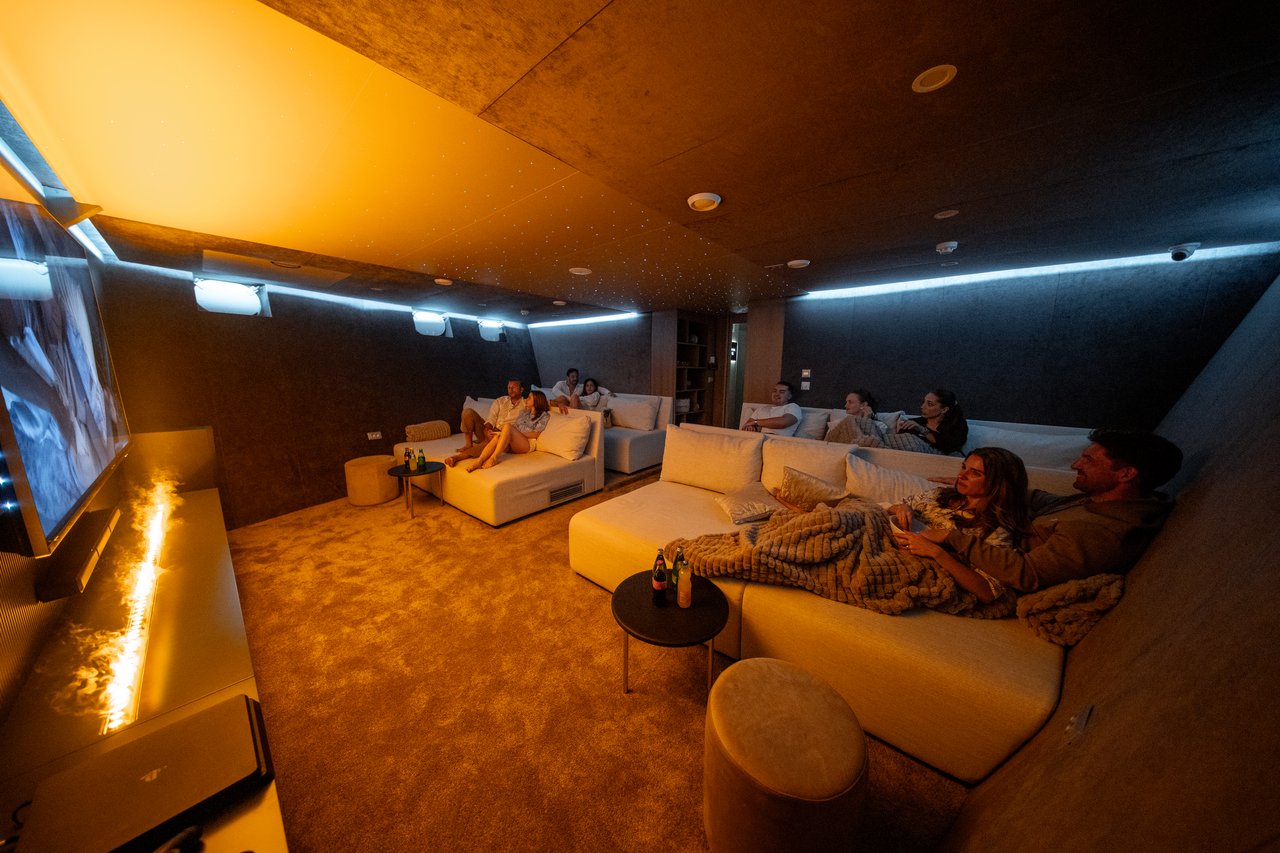 CRISTAL - image 31