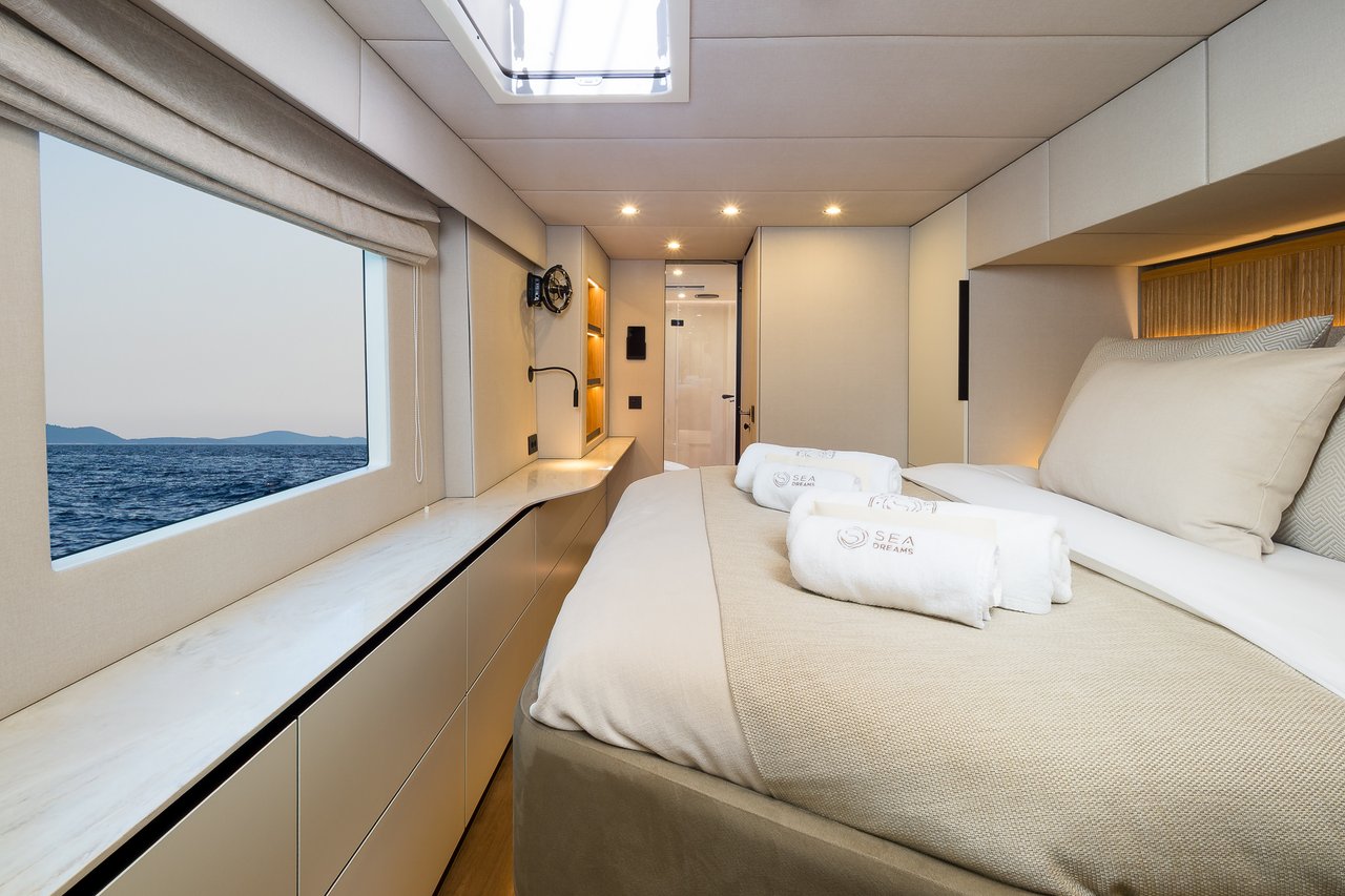 SEA DREAMS - image 4
