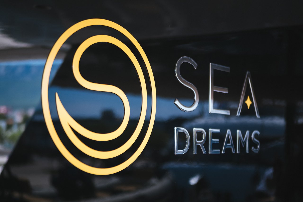 SEA DREAMS - image 7